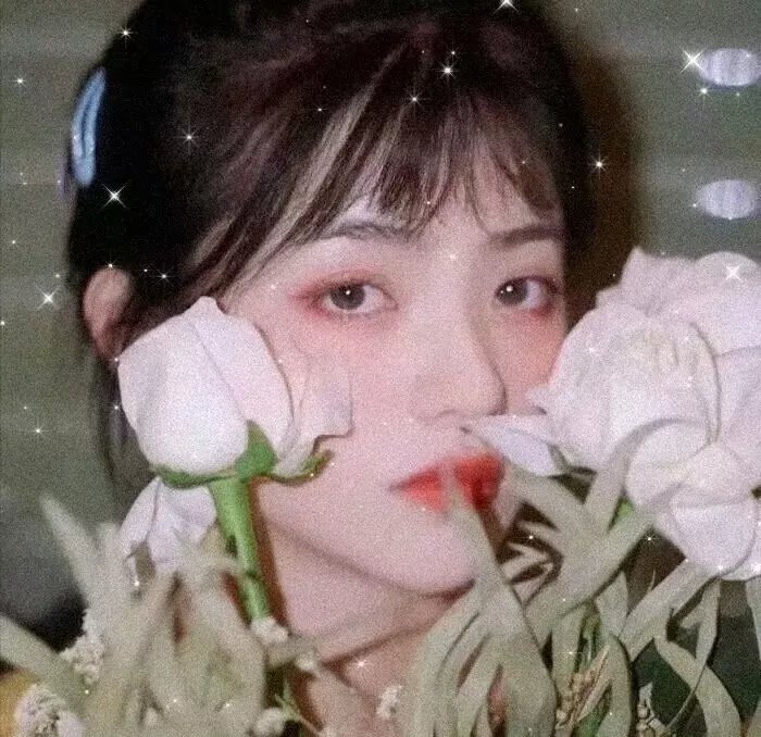 两个月亮